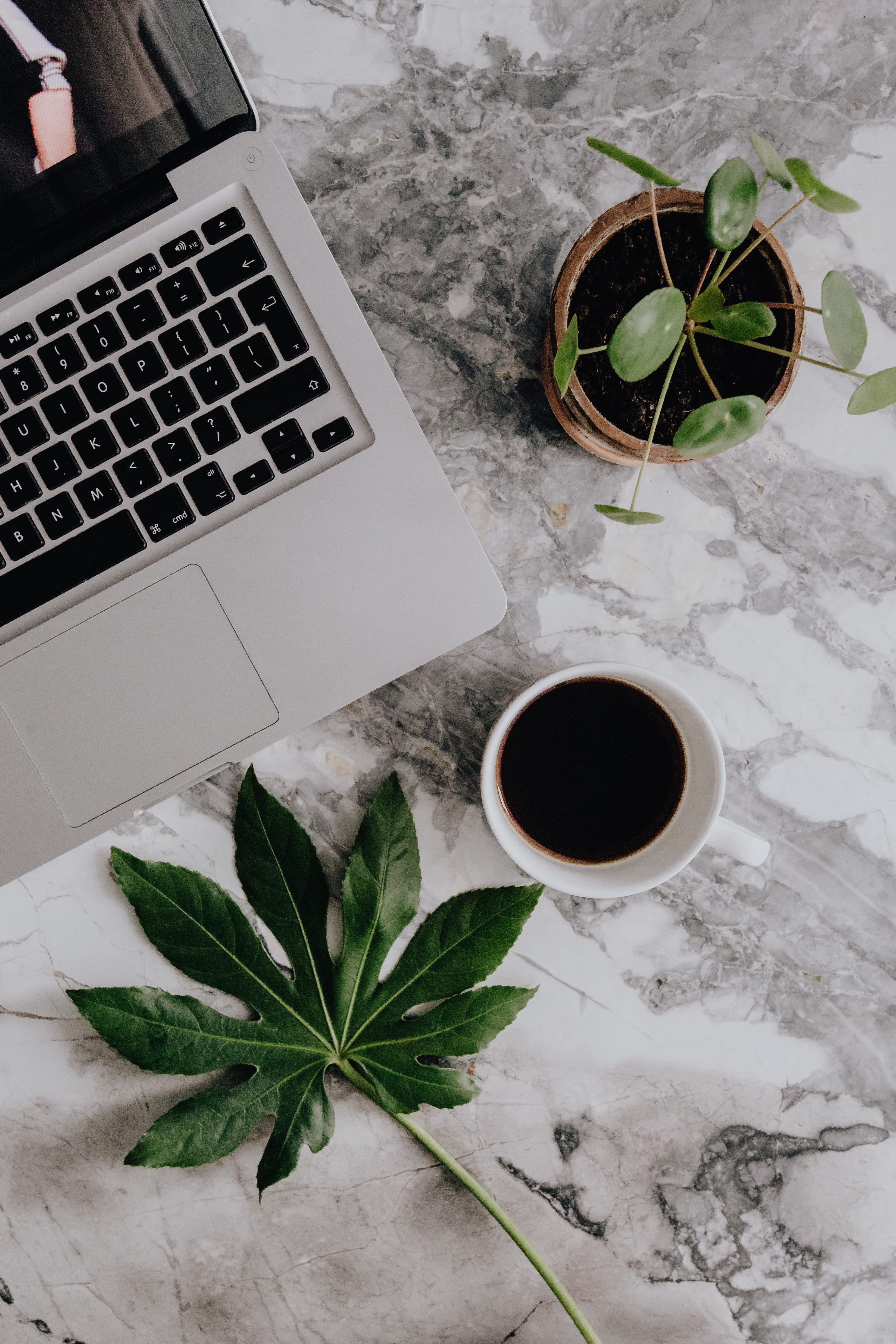 Россия и Абхазия подписали соглашение об избежании двойного налогообложения